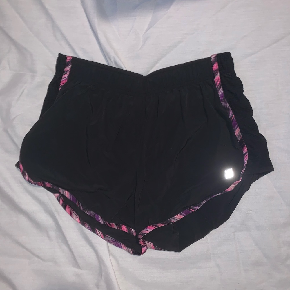 VS sport running shorts